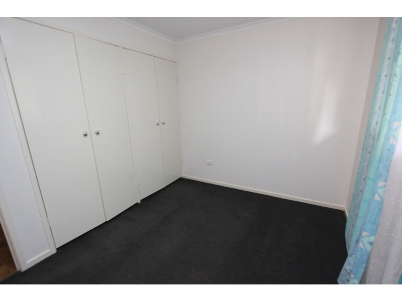 42 Venerable Street, Seventeen Mile Rocks QLD 4073