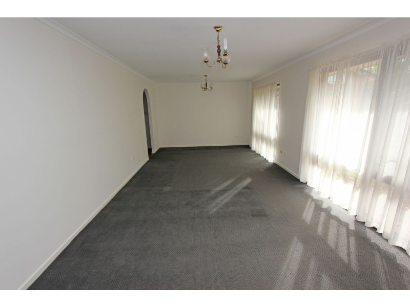 42 Venerable Street, Seventeen Mile Rocks QLD 4073