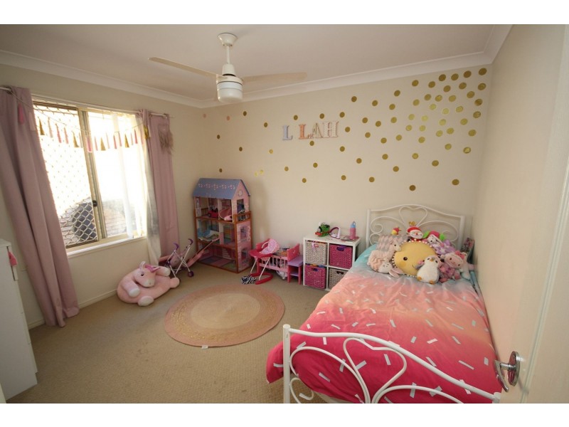 18 Orchard Crescent, Springfield Lakes QLD 4300