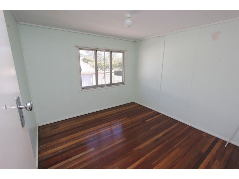 8 Stephen Street, Ellen Grove QLD 4078