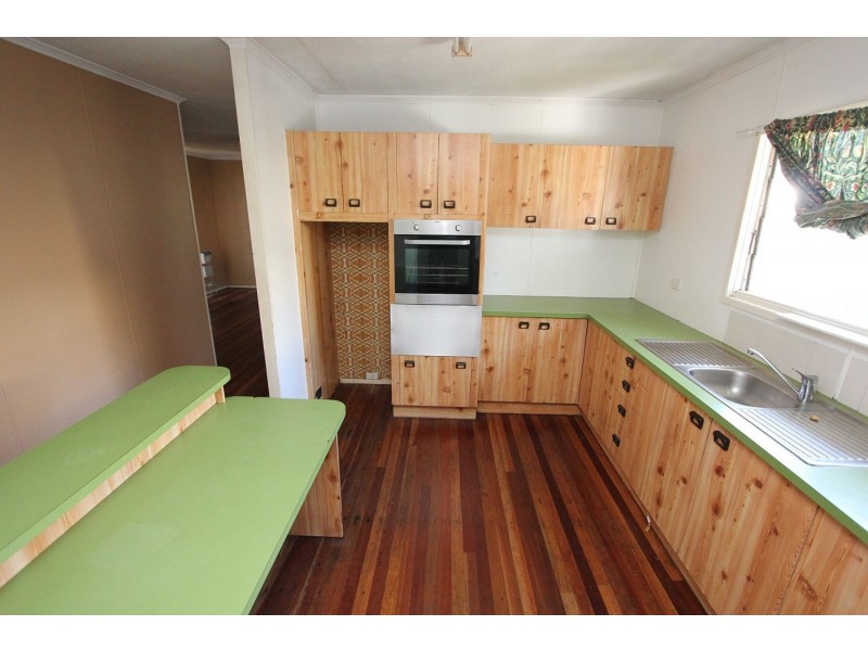 8 Stephen Street, Ellen Grove QLD 4078