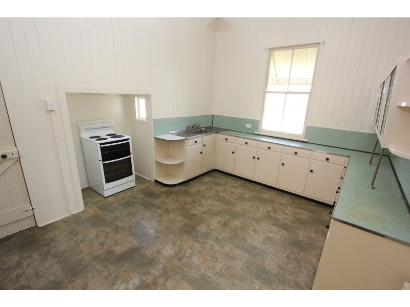 68 Mabel Street, Oxley QLD 4075