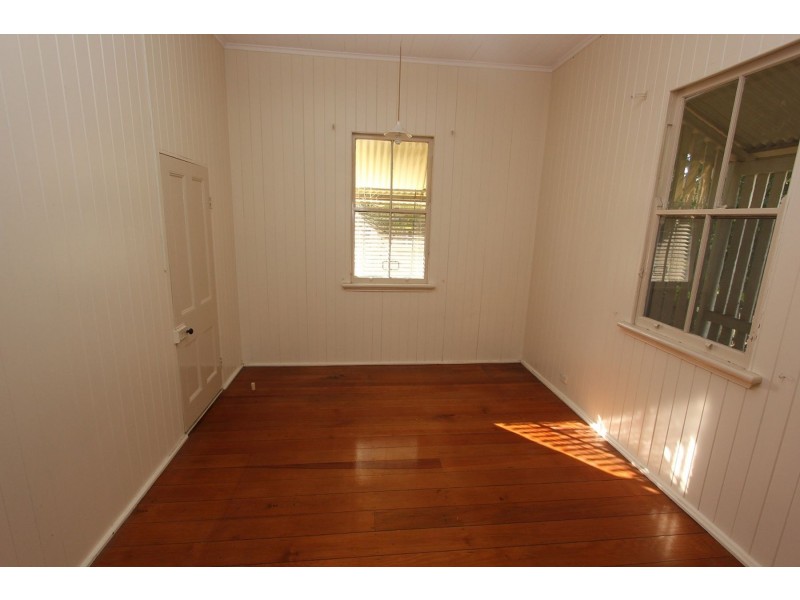 68 Mabel Street, Oxley QLD 4075