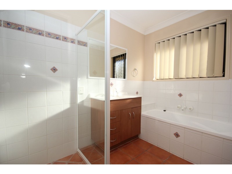 24 Della Ricca Place, Forest Lake QLD 4078