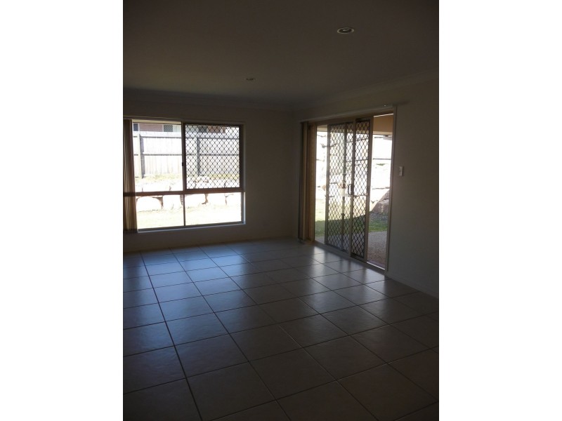 12 Sands Court, Collingwood Park QLD 4301