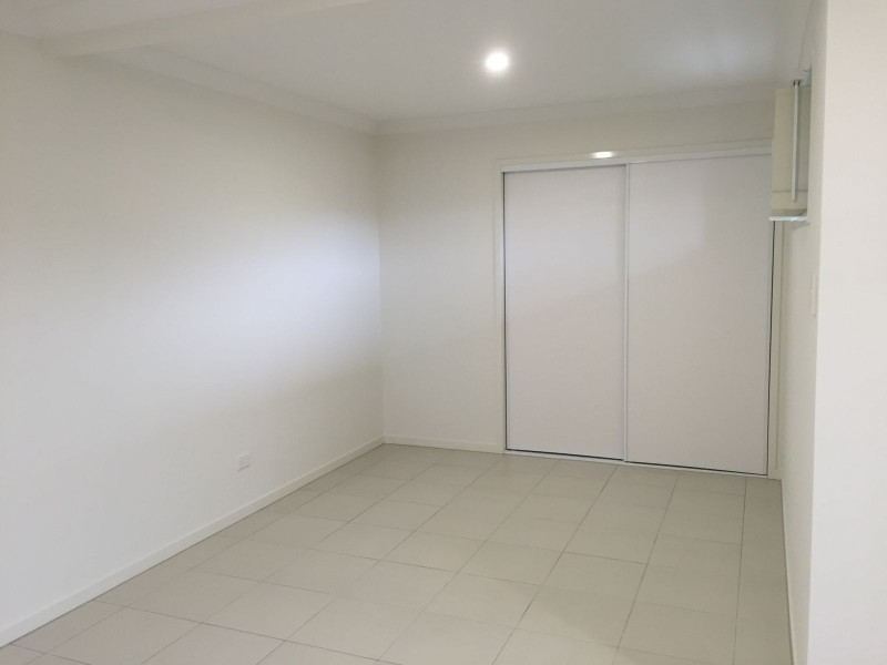2/47 Br Ted Magee Drive, Collingwood Park QLD 4301