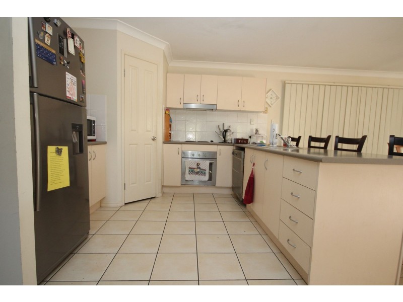 5 Kanangra Place, Parkinson QLD 4115