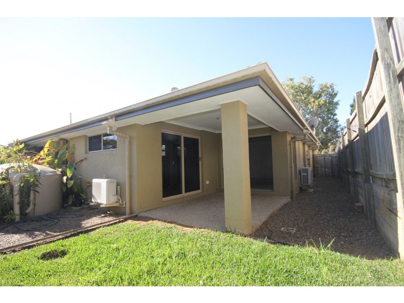 35 Lakes Entrance Drive, Springfield Lakes QLD 4300