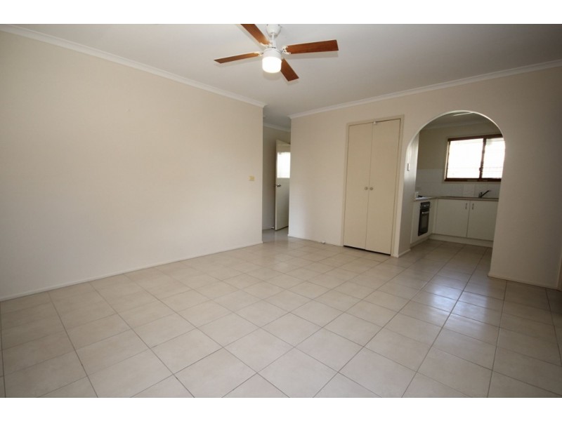 3/244 Redbank Plains Road, Bellbird Park QLD 4300