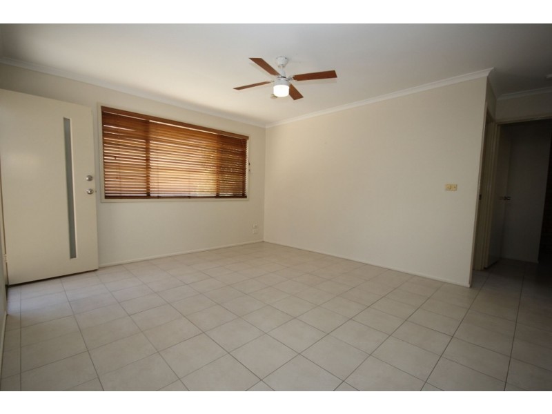 3/244 Redbank Plains Road, Bellbird Park QLD 4300