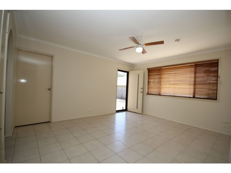 3/244 Redbank Plains Road, Bellbird Park QLD 4300