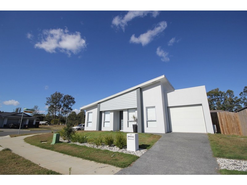 17 Grevillea Street, Ripley QLD 4306
