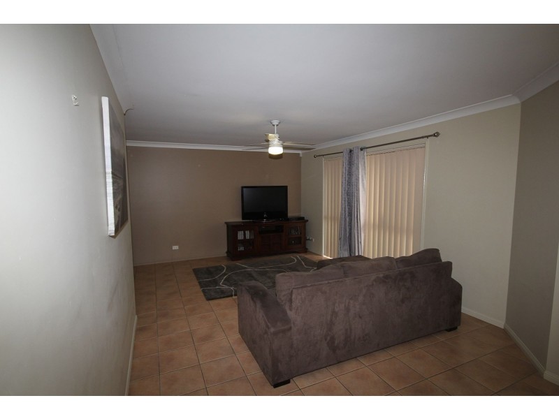 10 Savill Close, Forest Lake QLD 4078