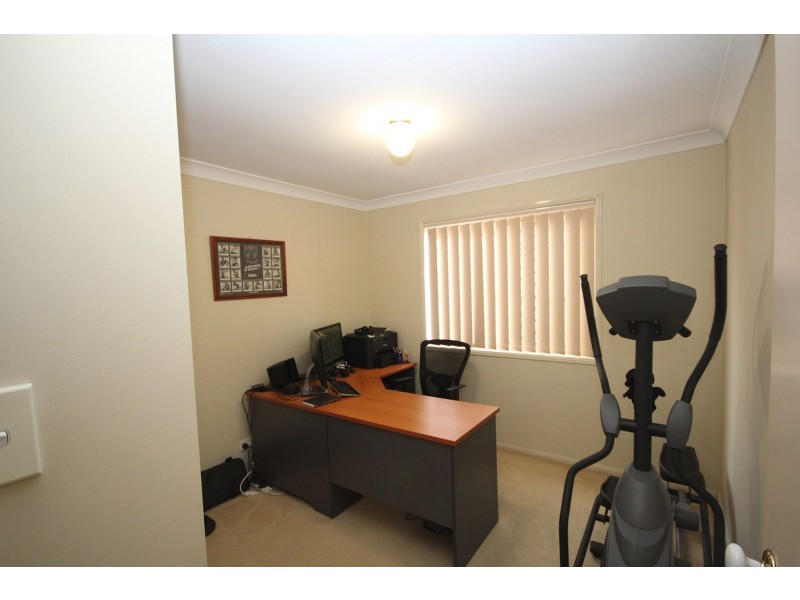 10 Savill Close, Forest Lake QLD 4078