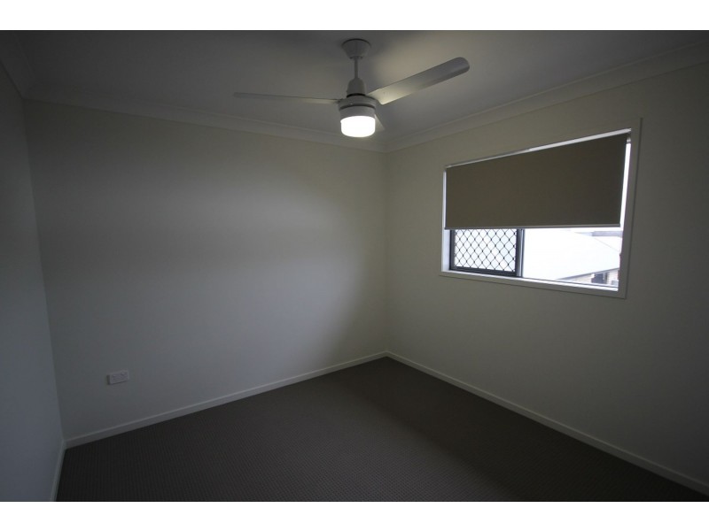 31 Woodline Drive, Spring Mountain QLD 4124