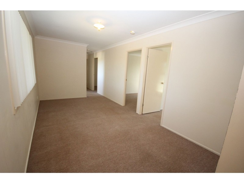 127 Eugene Street, Bellbird Park QLD 4300