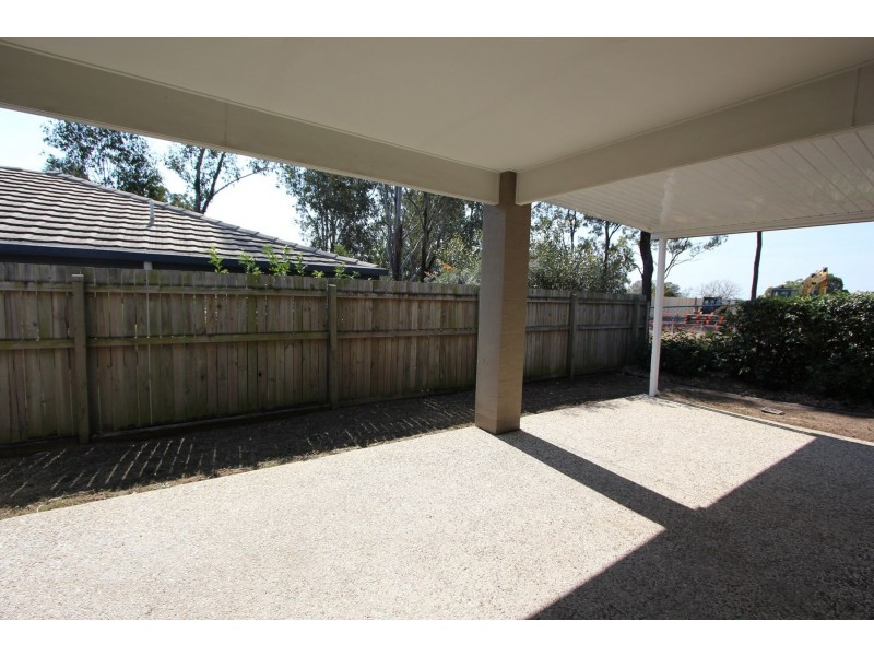 26 Sandi Street, Oxley QLD 4075