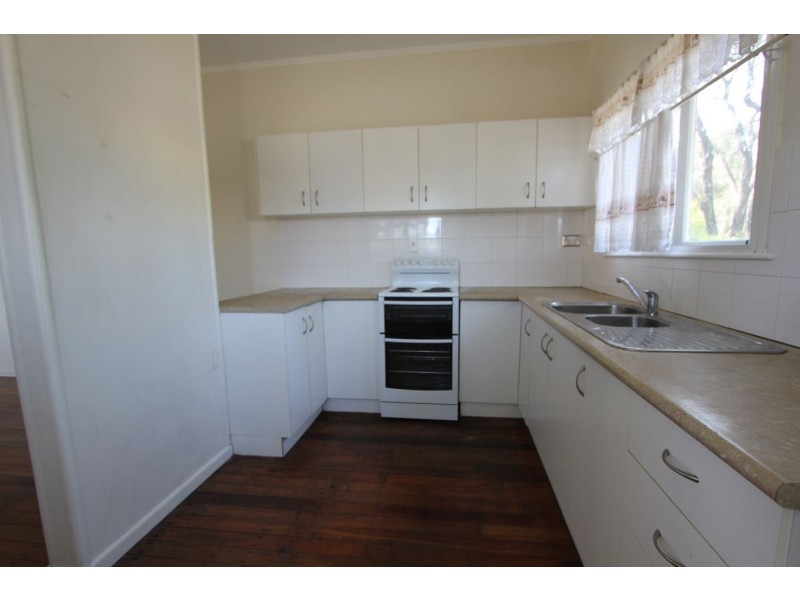 53 Bannerman Street, Oxley QLD 4075