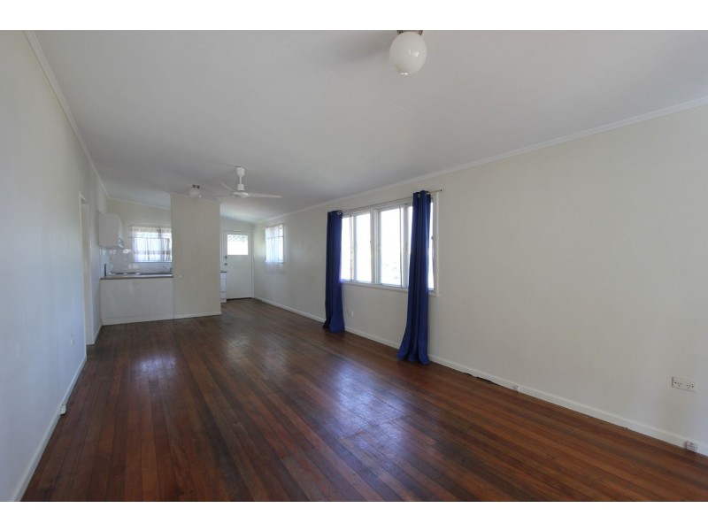 53 Bannerman Street, Oxley QLD 4075