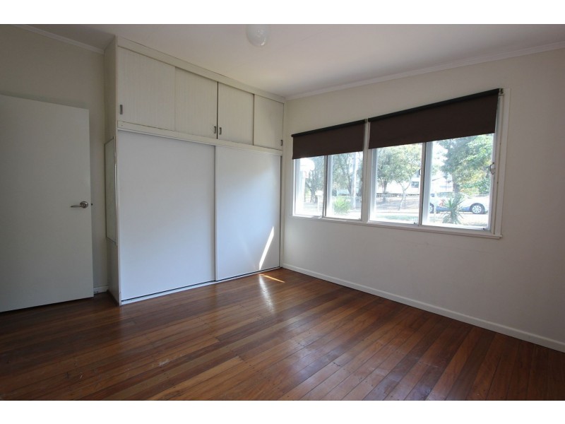 53 Bannerman Street, Oxley QLD 4075