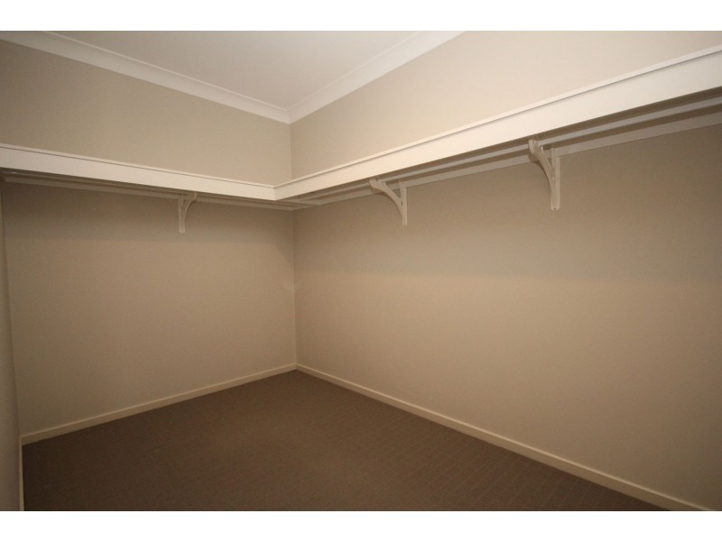 13 Tetta Street, Augustine Heights QLD 4300