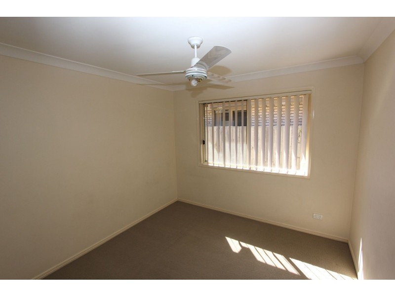 11 Michael Place, Oxley QLD 4075