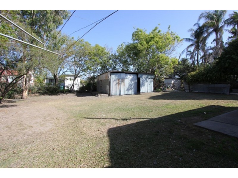 18 Price Street, Oxley QLD 4075