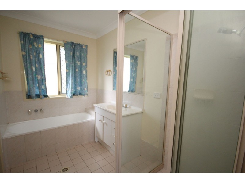 6 Gumnut Grove, Redbank Plains QLD 4301