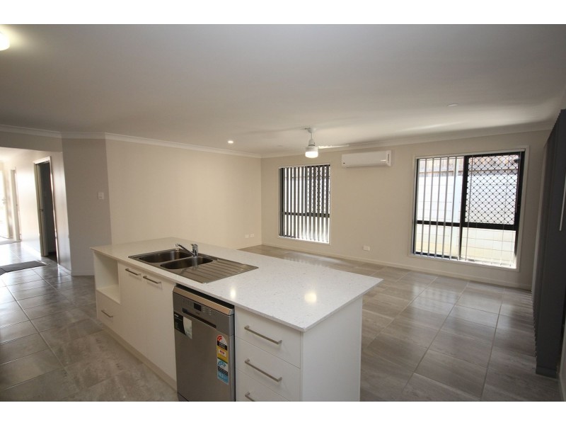 3 Bullock Street, Spring Mountain QLD 4124