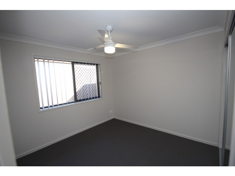 3 Bullock Street, Spring Mountain QLD 4124