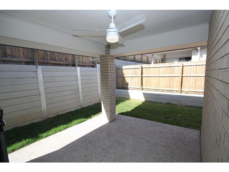 3 Bullock Street, Spring Mountain QLD 4124