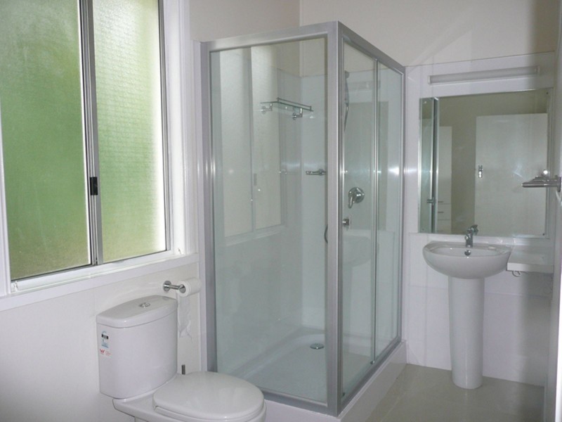 63 Englefield Road, Oxley QLD 4075