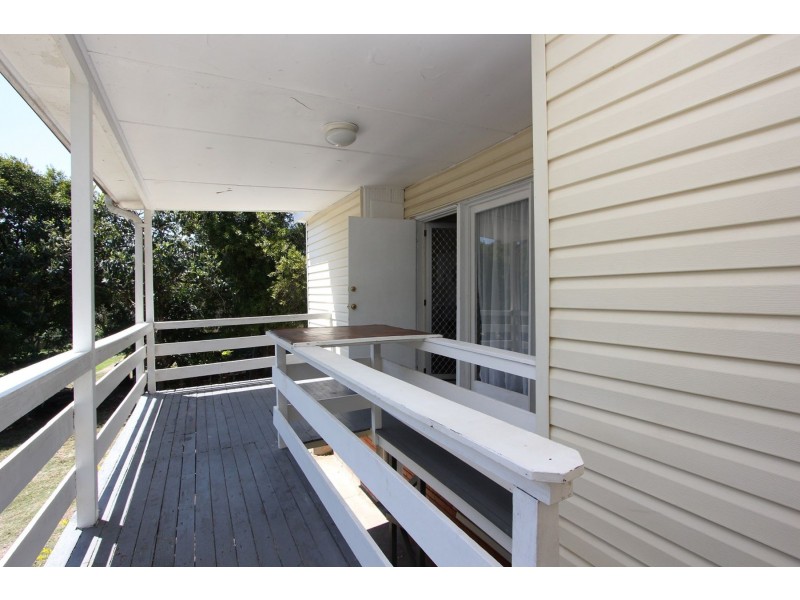 63 Englefield Road, Oxley QLD 4075