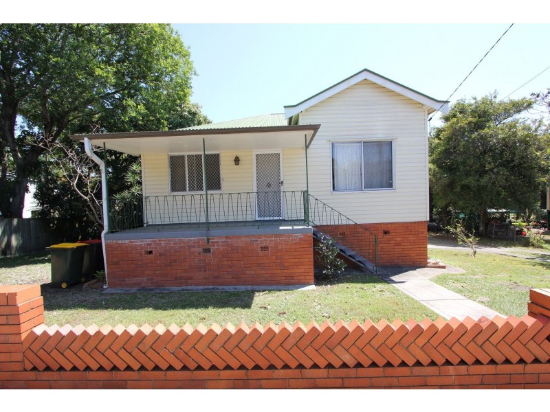 63 Englefield Road, Oxley QLD 4075