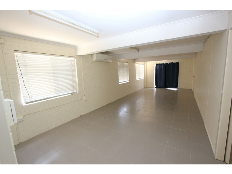 62 Oxley Station Road, Oxley QLD 4075