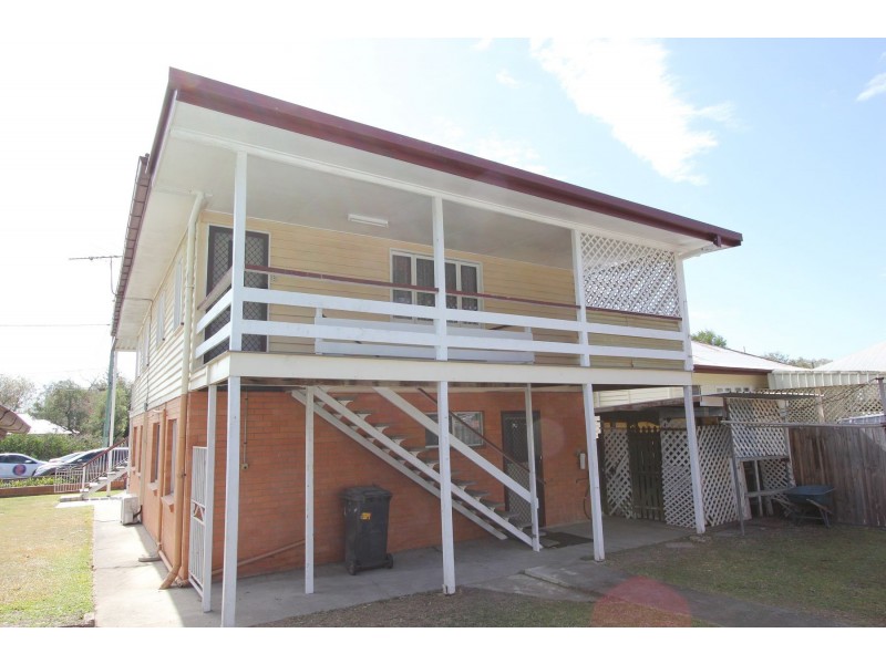 62 Oxley Station Road, Oxley QLD 4075