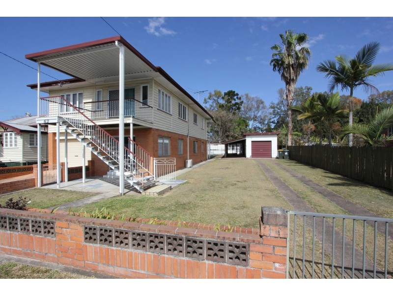 62 Oxley Station Road, Oxley QLD 4075