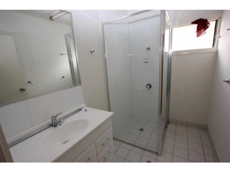 12 Oxley Road, Chelmer QLD 4068