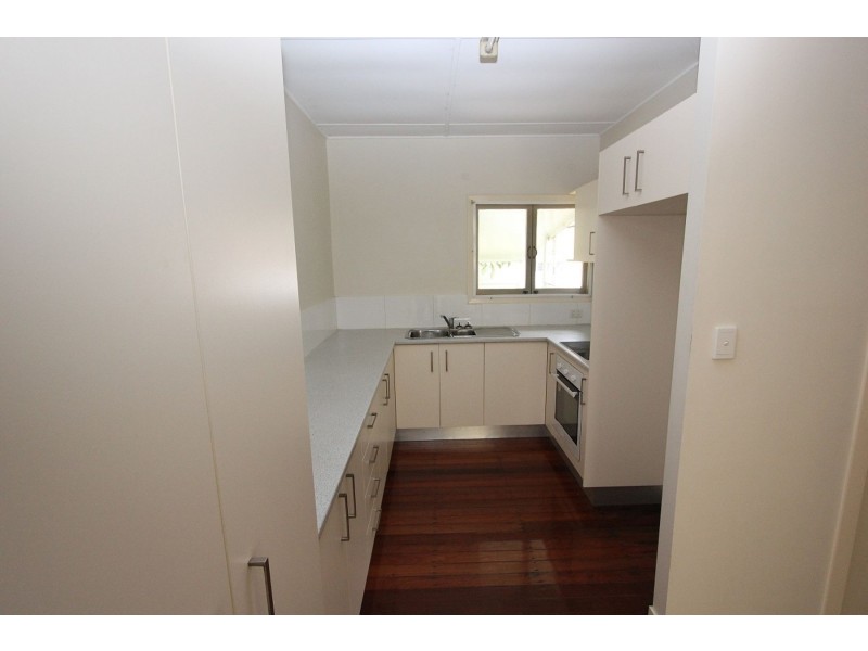 12 Oxley Road, Chelmer QLD 4068