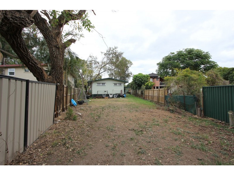 12 Oxley Road, Chelmer QLD 4068