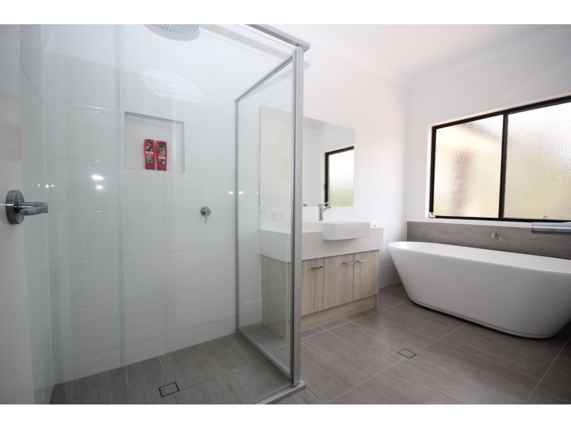 39-45 Gleeson Street, New Beith QLD 4124