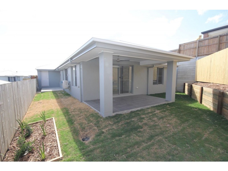 9 Sawyer Street, Spring Mountain QLD 4124