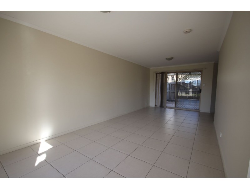 5/25 Law Street, Redbank QLD 4301