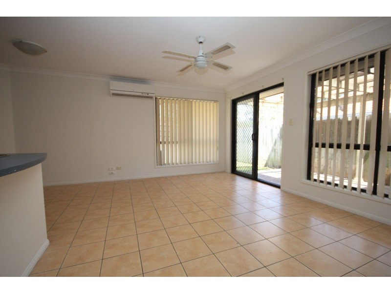 33 Harrison Crescent, Forest Lake QLD 4078