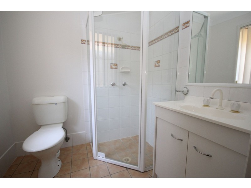33 Harrison Crescent, Forest Lake QLD 4078