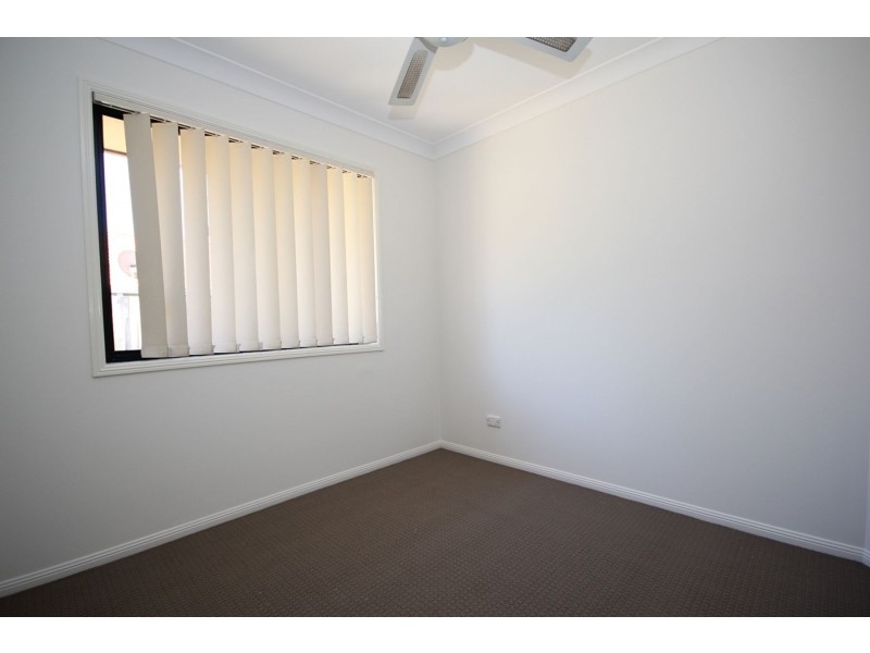 33 Harrison Crescent, Forest Lake QLD 4078