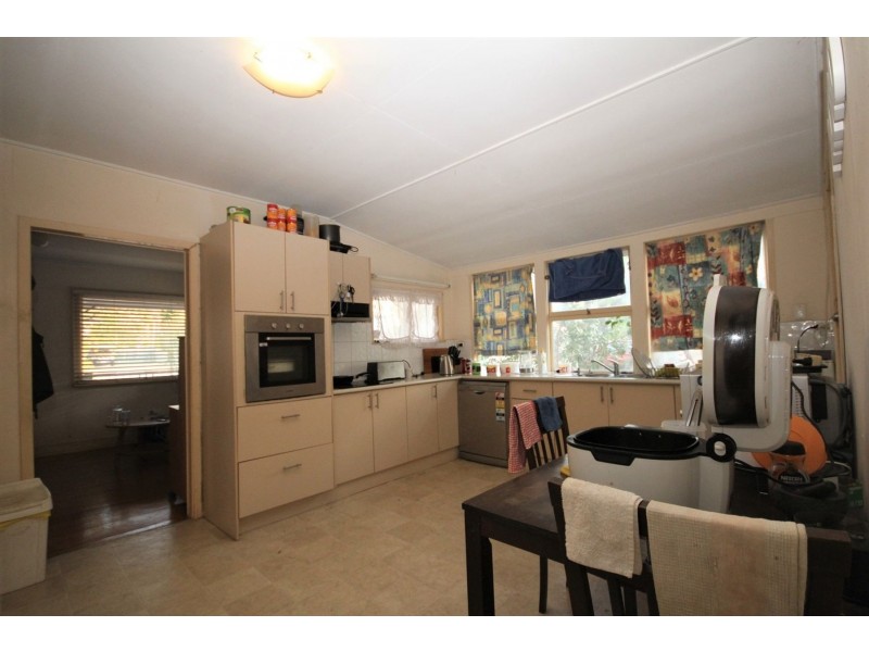 50 Brisbane Road, Redbank QLD 4301