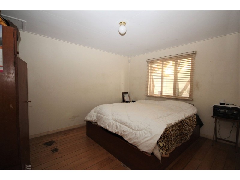 50 Brisbane Road, Redbank QLD 4301