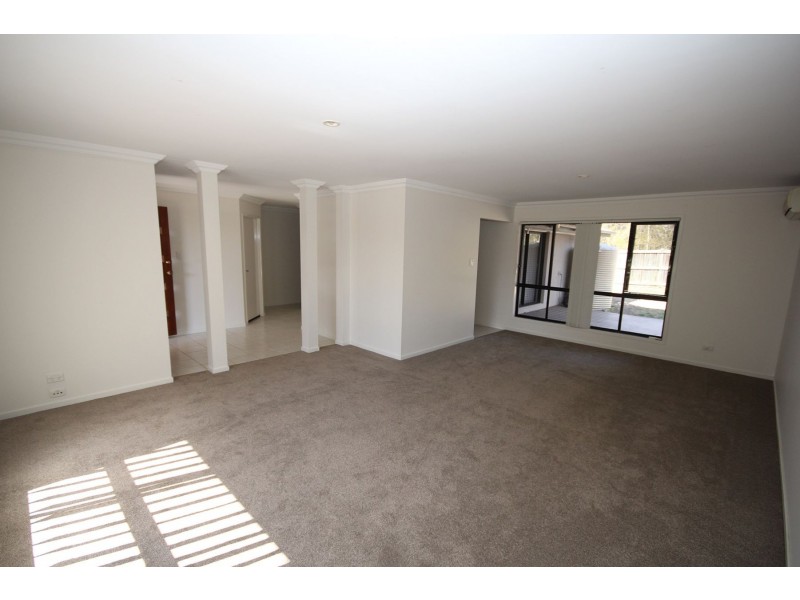 32 Coventina Crescent, Springfield Lakes QLD 4300