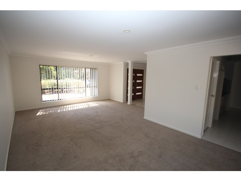 32 Coventina Crescent, Springfield Lakes QLD 4300